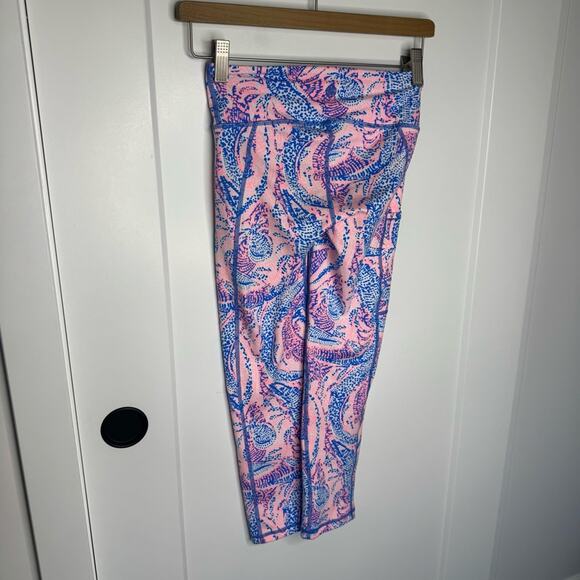 Lilly Pulitzer Luxletic Maybe Gator Pink Blue Mid Rise Pocket Leggings Size XXS - Picture 5 of 6